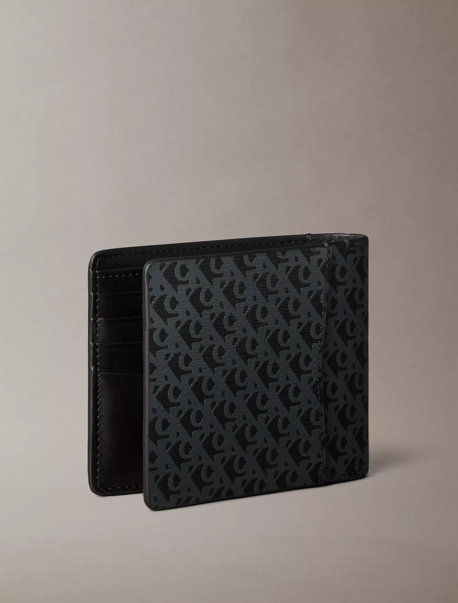 Calvin Klein - Refined Leather Wallet + Key Ring Gift Set - Brandatak Store