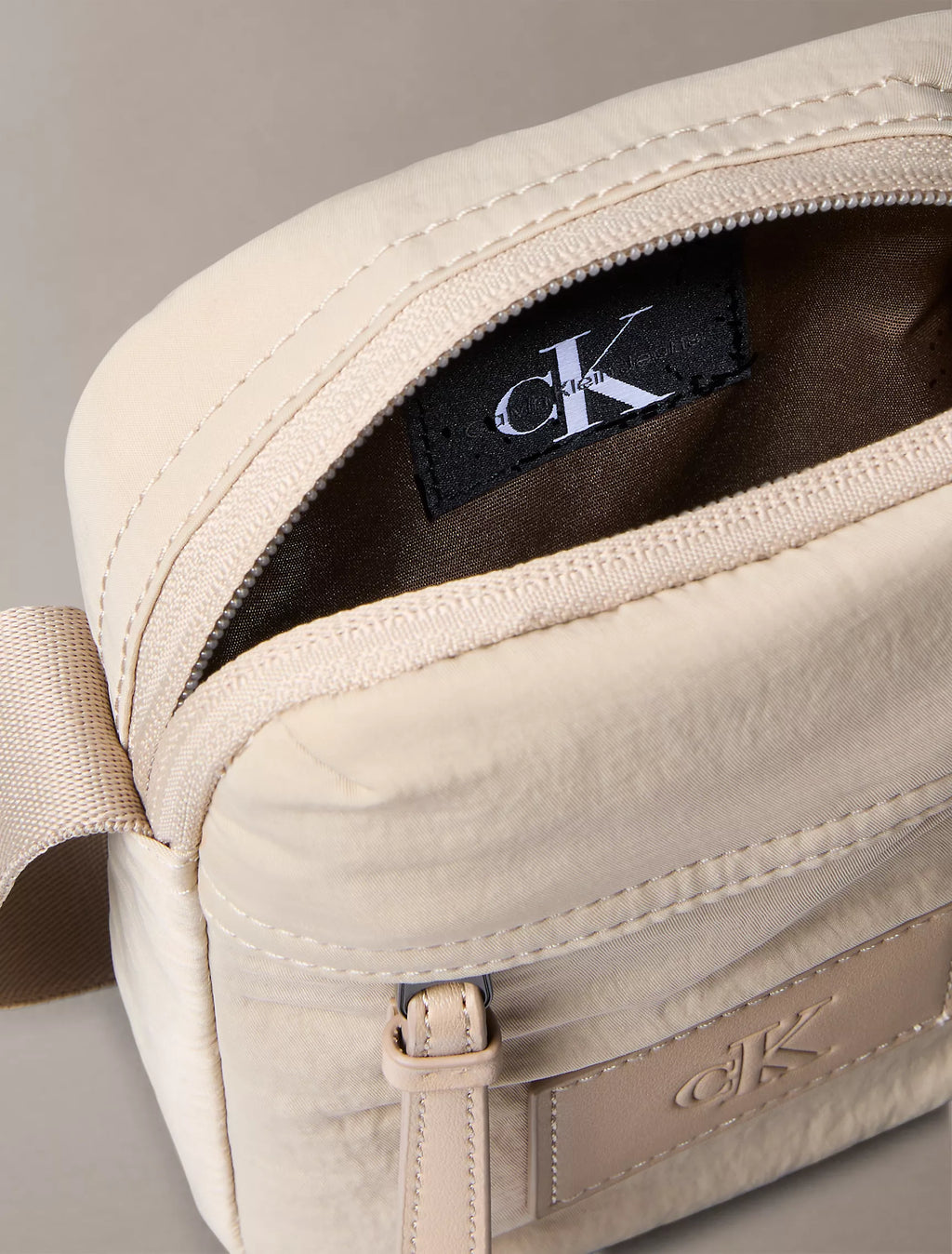 Nylon Reporter Bag