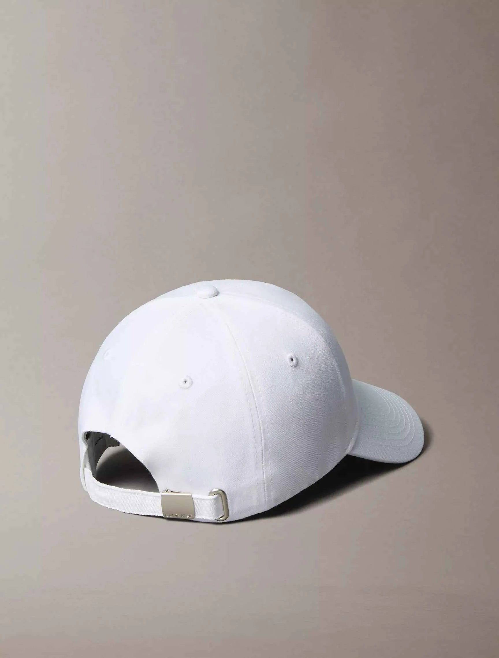 Calvin Klein - Embroidered Monologo Baseball Cap