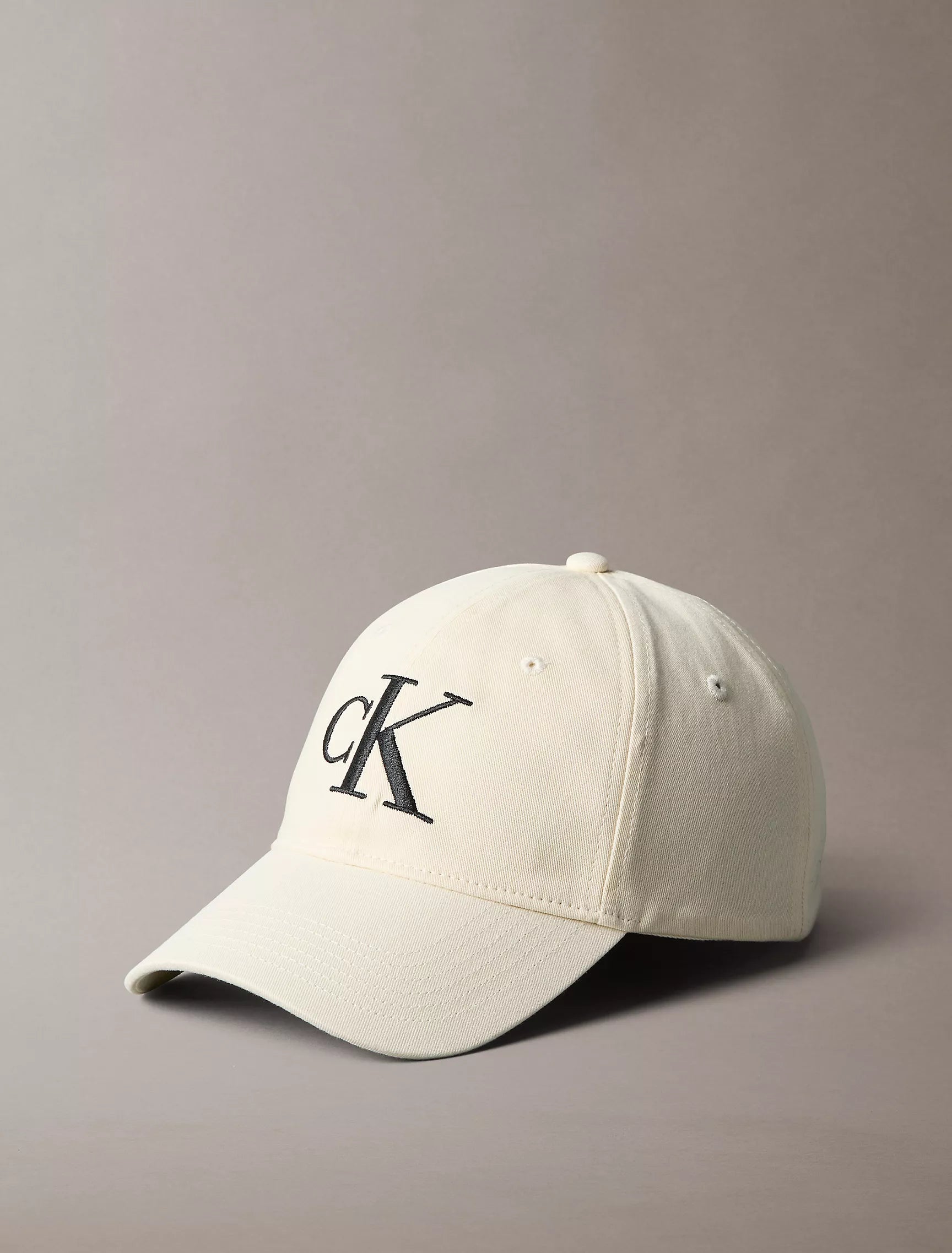 Calvin Klein - Twill Embroidered Monogram Cap