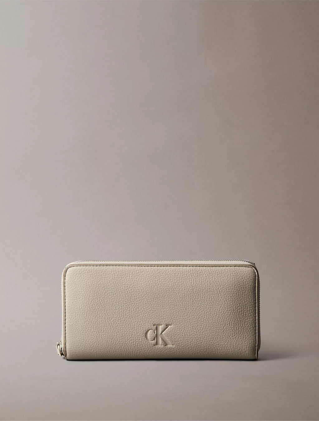 Calvin Klein - Ultralight Wristlet