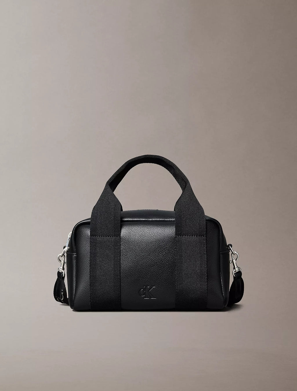 Calvin Klein -nUltralight Barrel Crossbody Bag