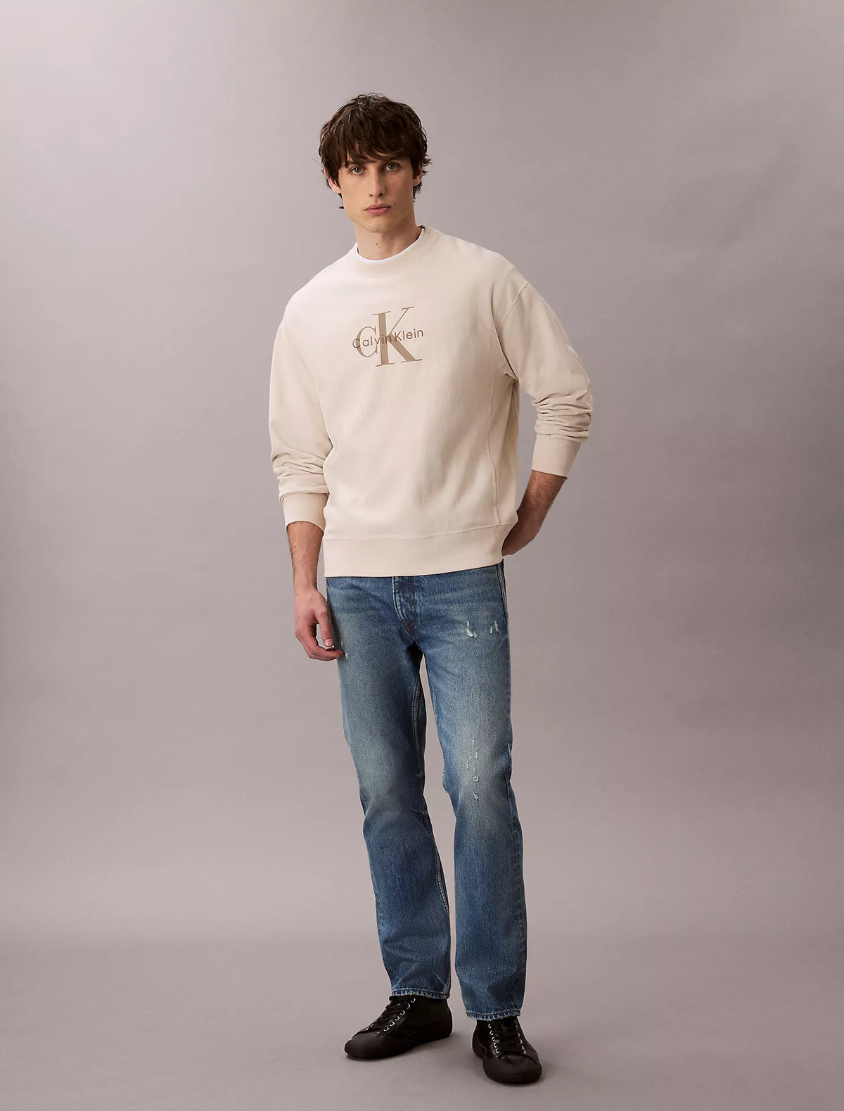 Calvin Klein - Premium Terry Monogram Logo Relaxed Sweatshirt