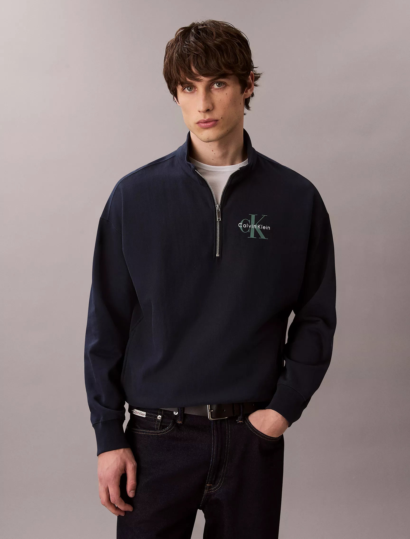 Calvin Klein - Monologo Premium Terry Quarter Zip Sweatshirt