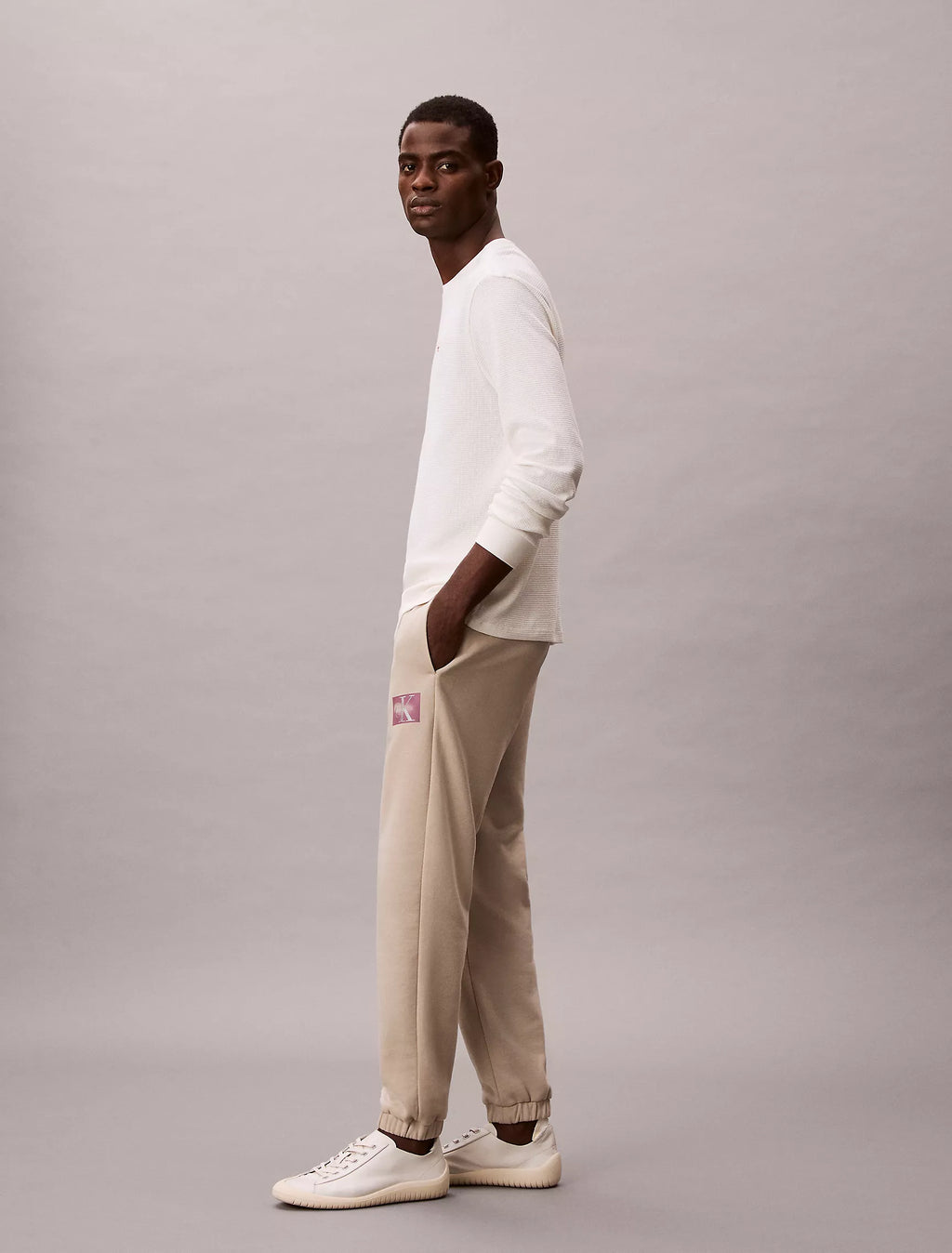 Calvin Klein - Fleece Monogram Graphic Joggers