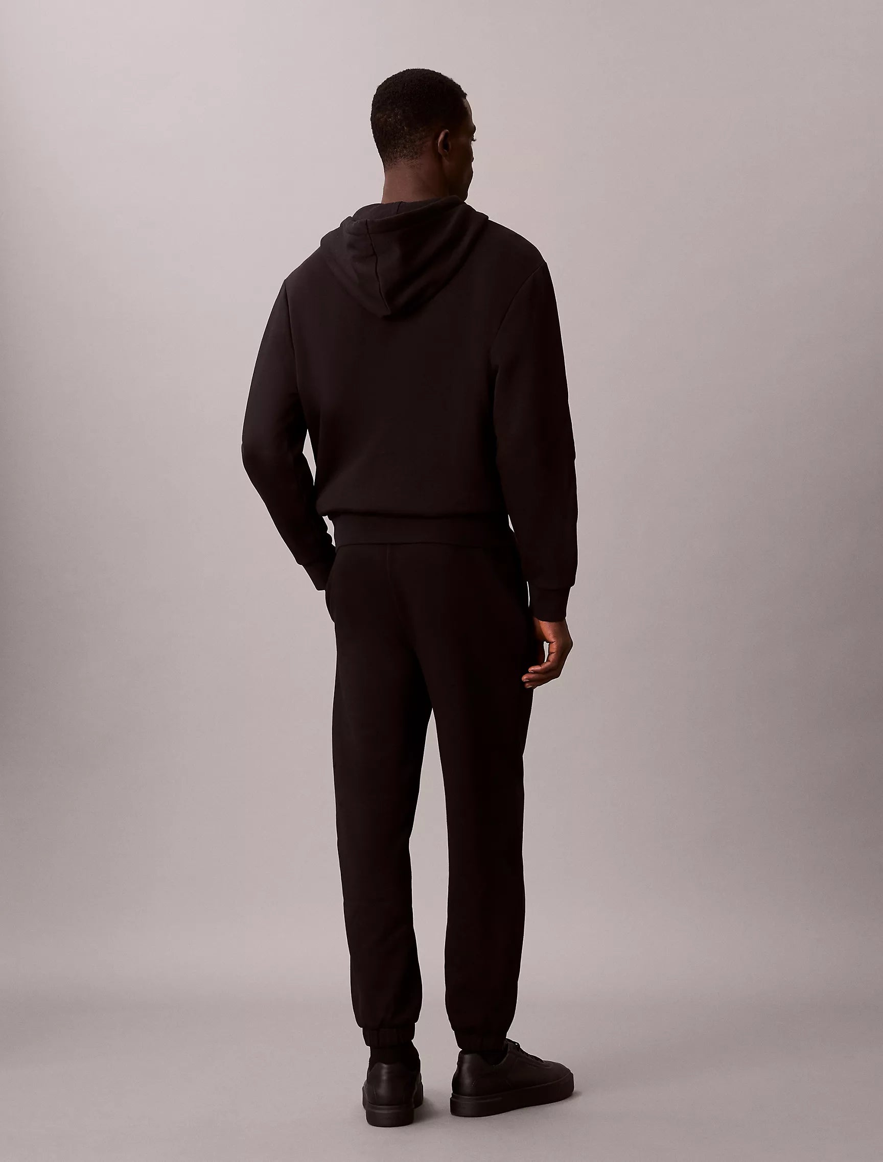 Calvin Klein - Fleece Monogram Graphic Joggers