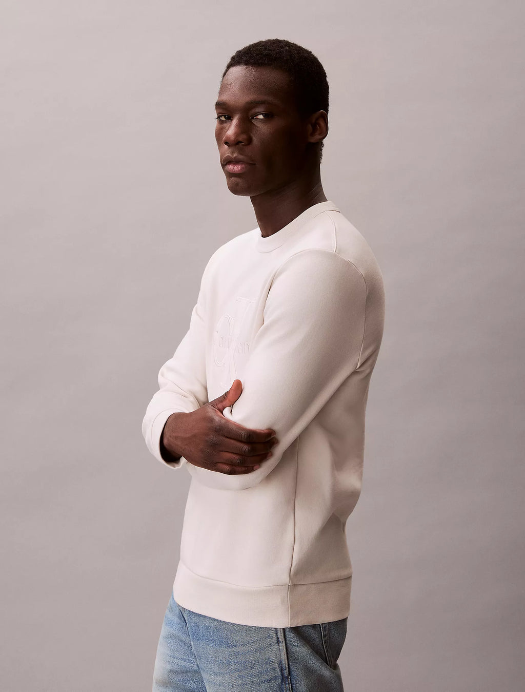 Calvin Klein - Fleece Velvet Monologo Graphic Relaxed Sweatshirt