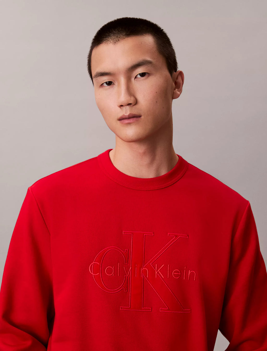 Calvin Klein - Fleece Velvet Monologo Graphic Relaxed Sweatshirt