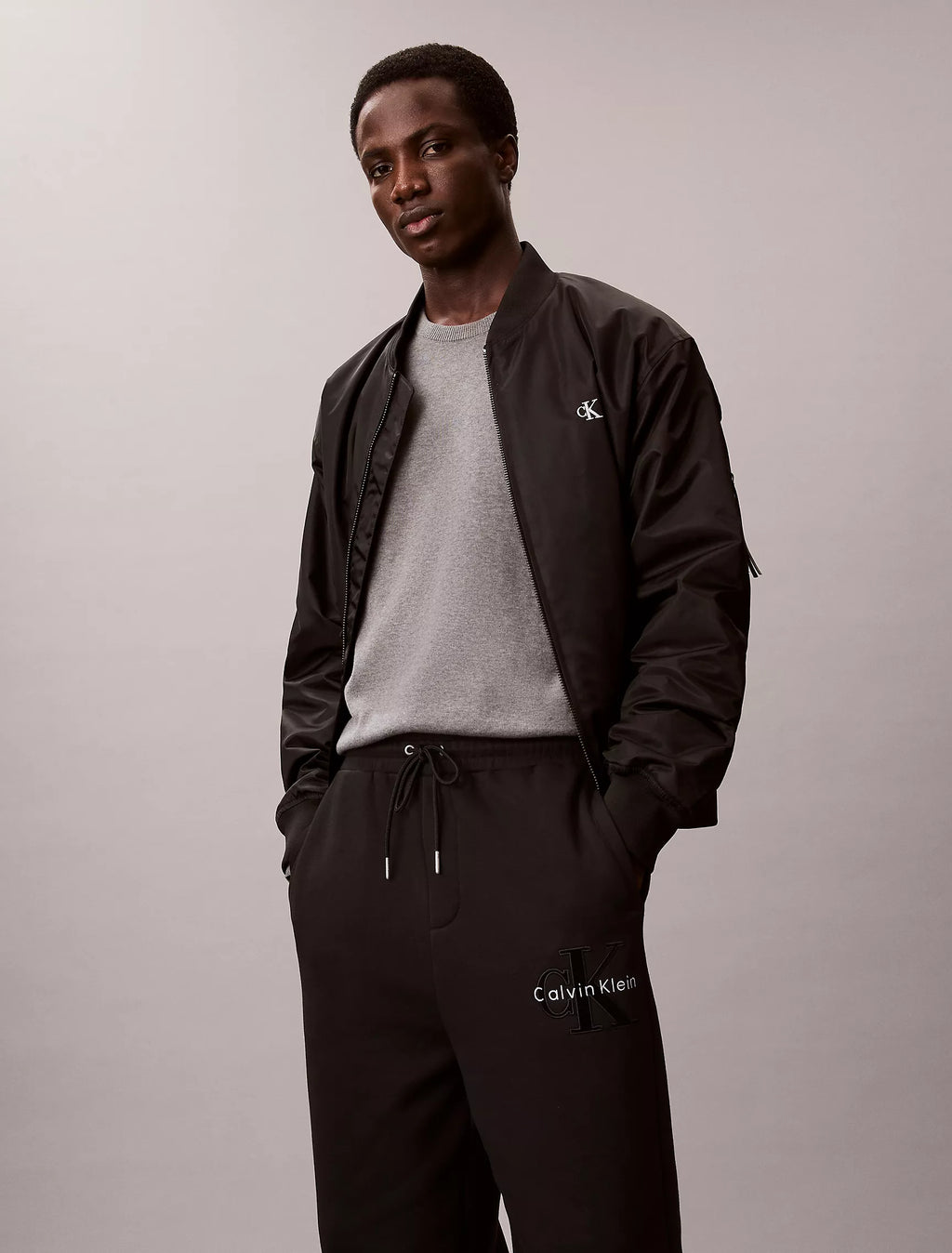 Calvin Klein - Fleece Velvet Monologo Sweatpants