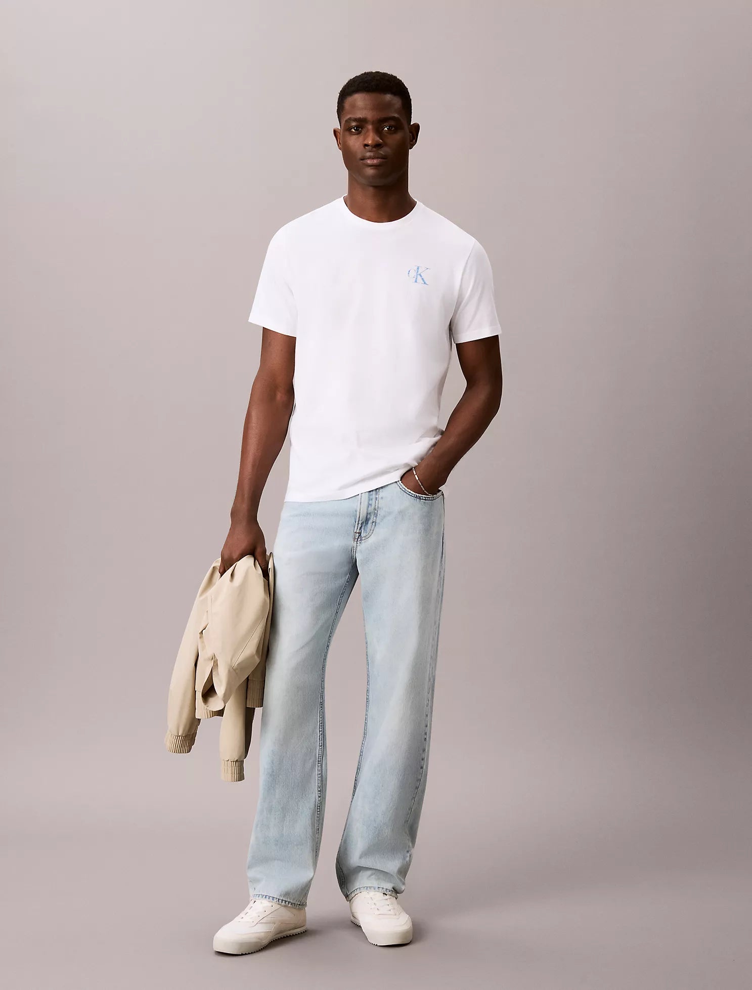 Calvin Klein - Brushstroke Monologo Graphic Tee
