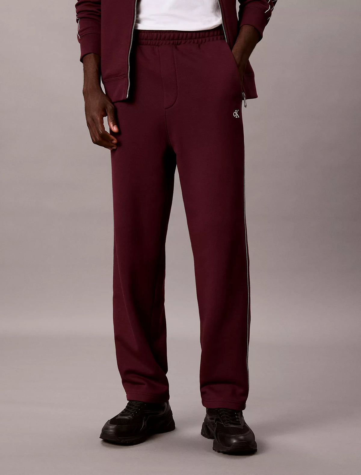 Calvin Klein - Logo Tape Fleece Sweatpants