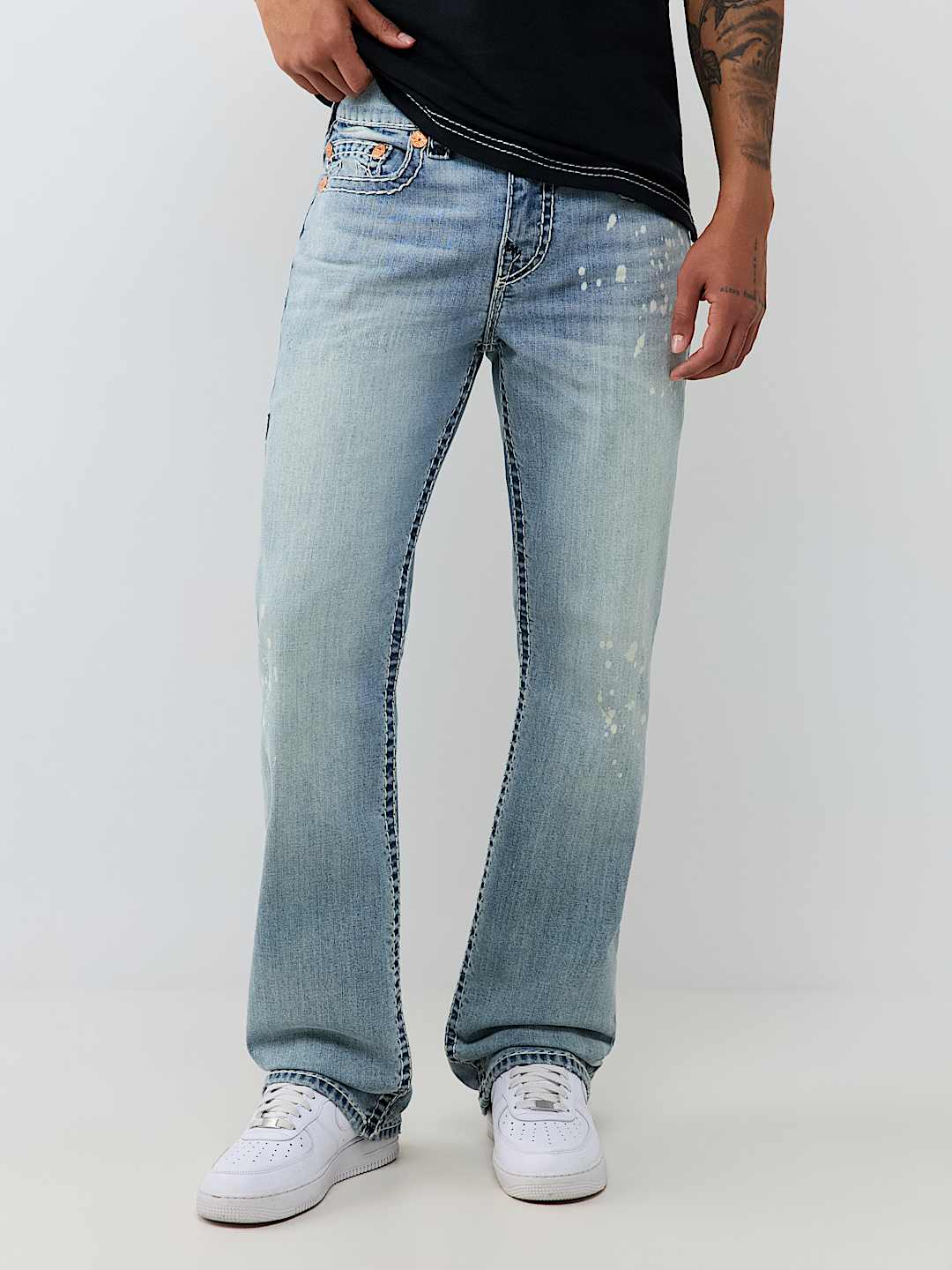 True Religion - Billy Embroidered Super T Bootcut Jean 34"