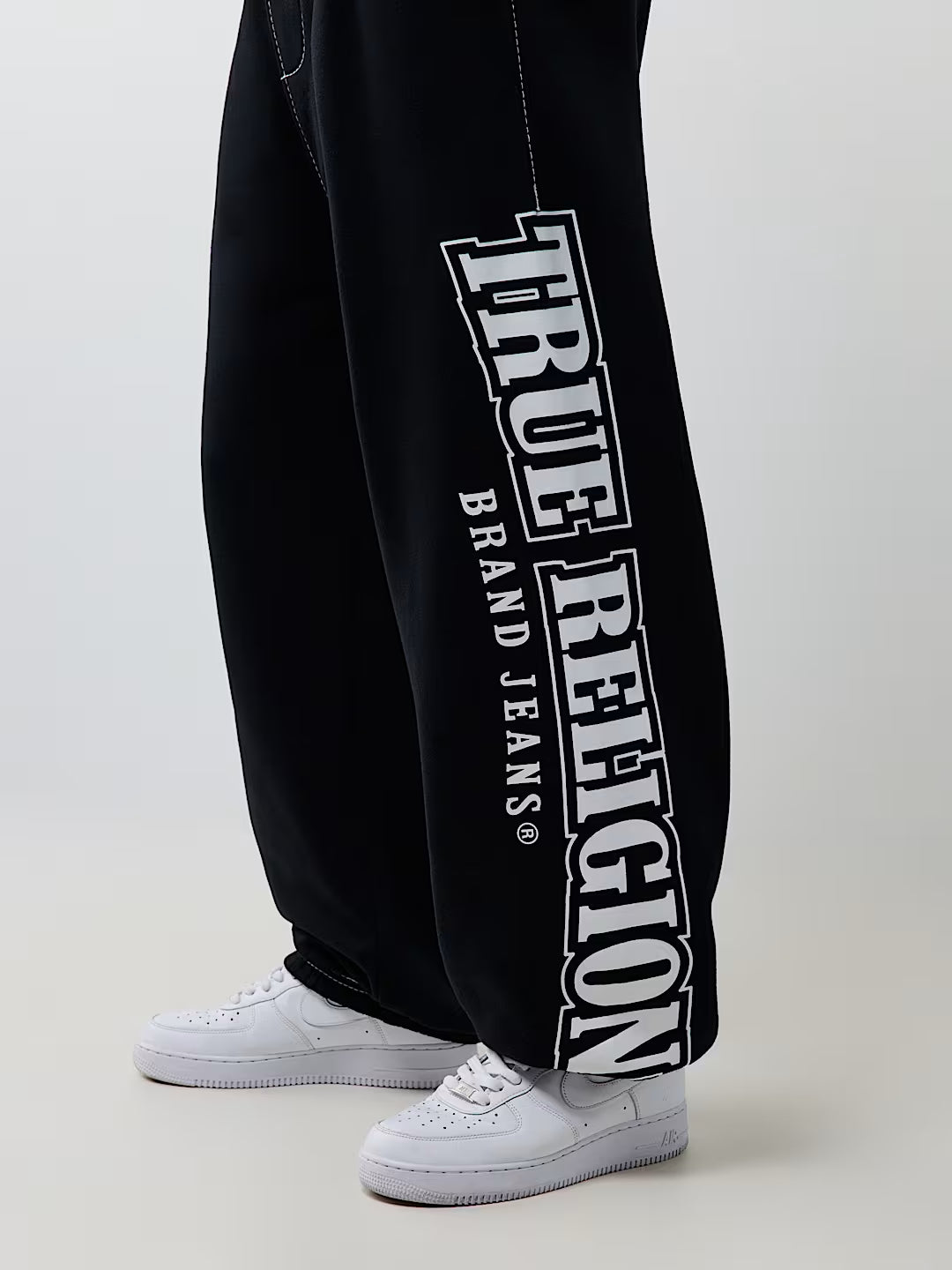 True Religion - Big T Extra Baggy Jogger