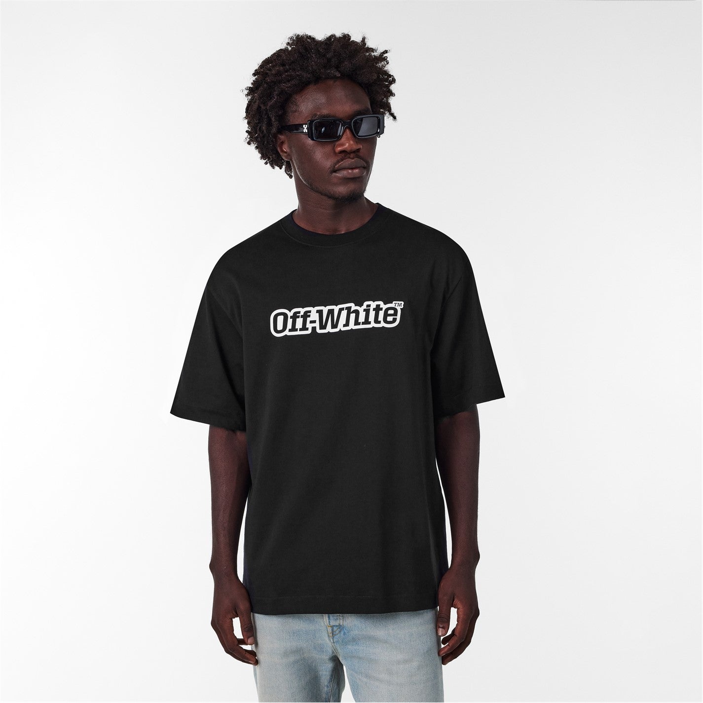 Off White - Men's Outline Skate Graphic T-Shirt