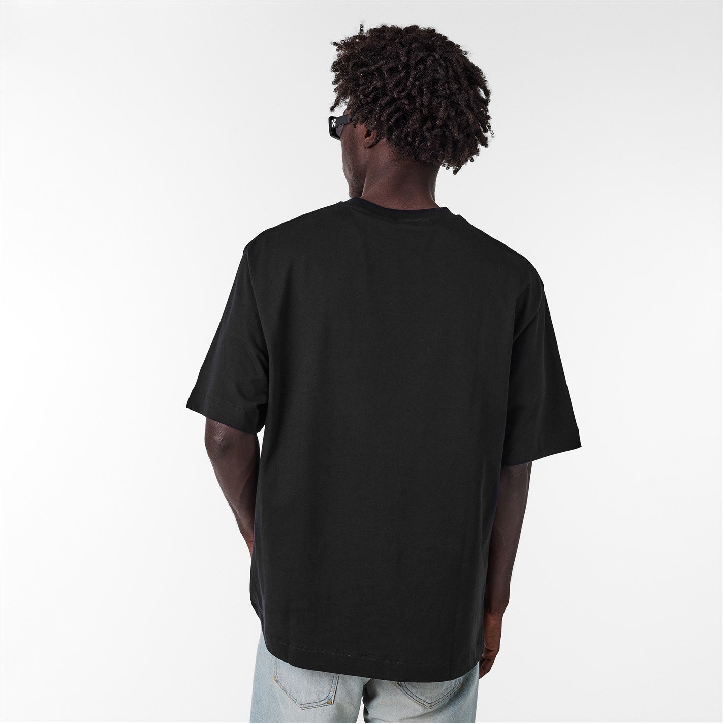 Off White - Men's Outline Skate Graphic T-Shirt