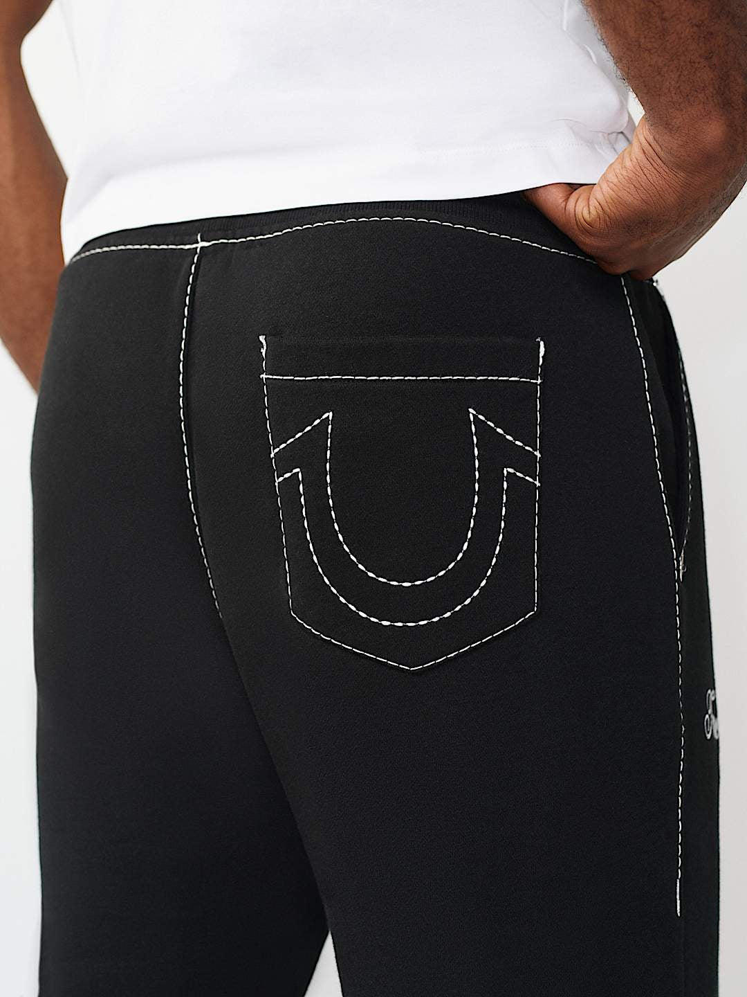 True Religion - Logo Crest Big T Baggy Sweatpant