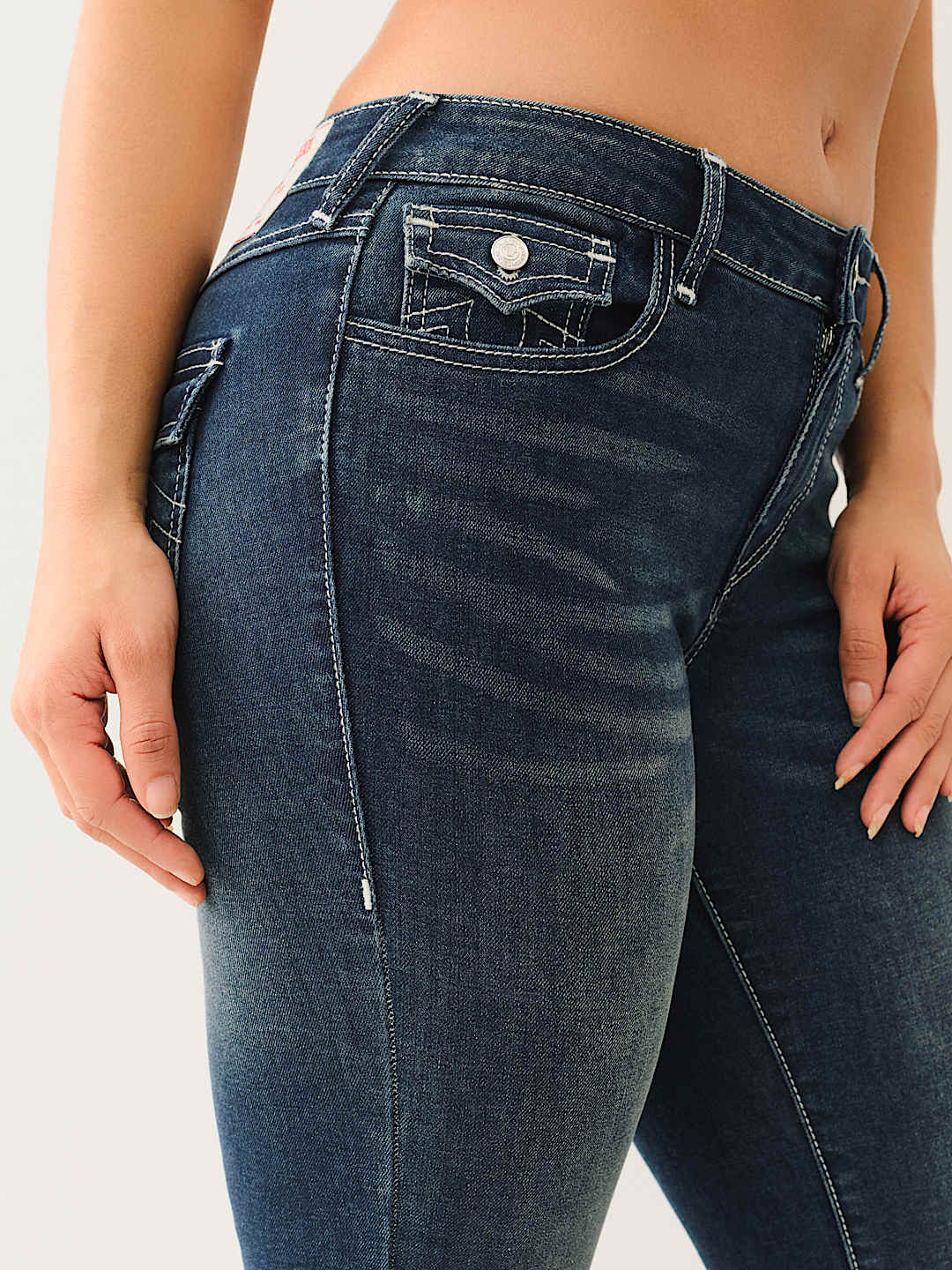 True Religion - BILLIE MID RISE FLAP STRAIGHT JEAN