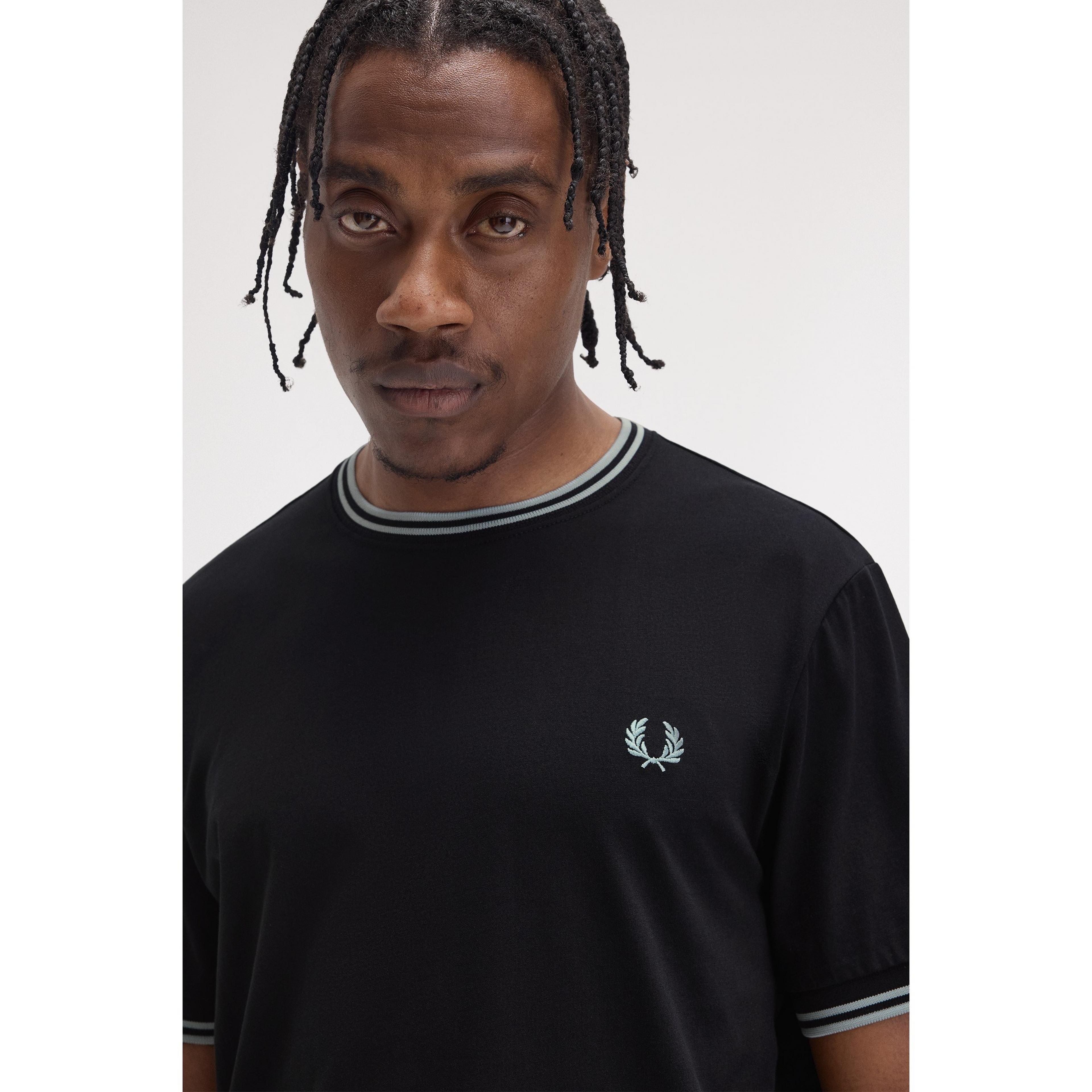 Fred Perry - Twin Tipped T-Shirt