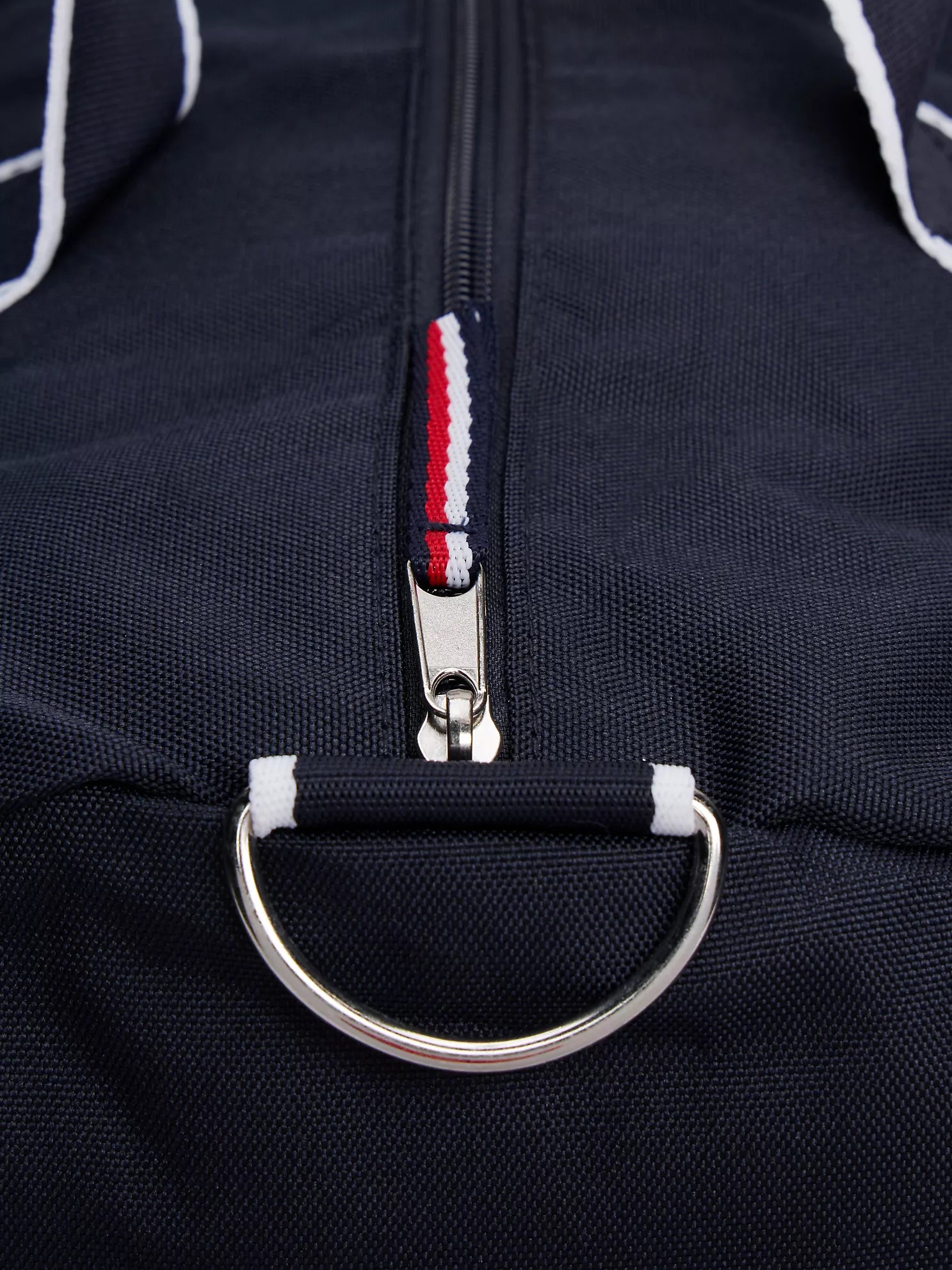 Tommy Hilfiger - Tommy Logo Duffle Bag