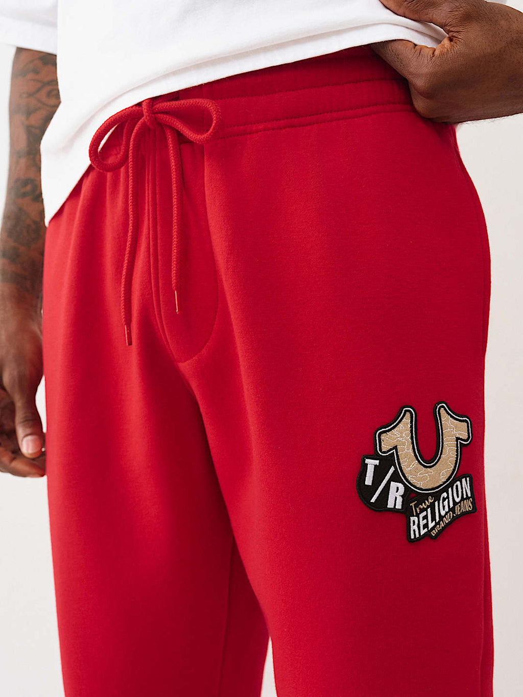 TRUE RELIGION - EMBROIDERED PATCH HORSESHOE JOGGER