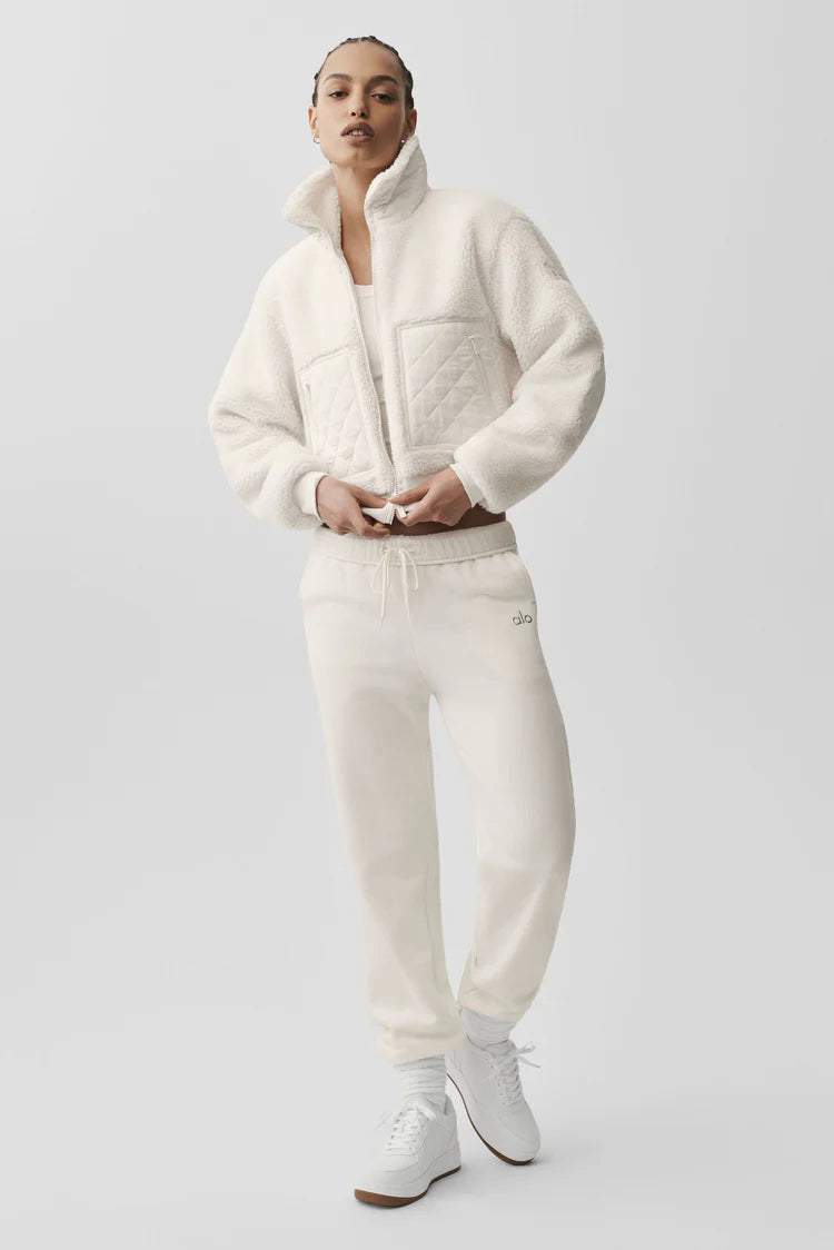 ALO YOGA - Sherpa Edge Bomber