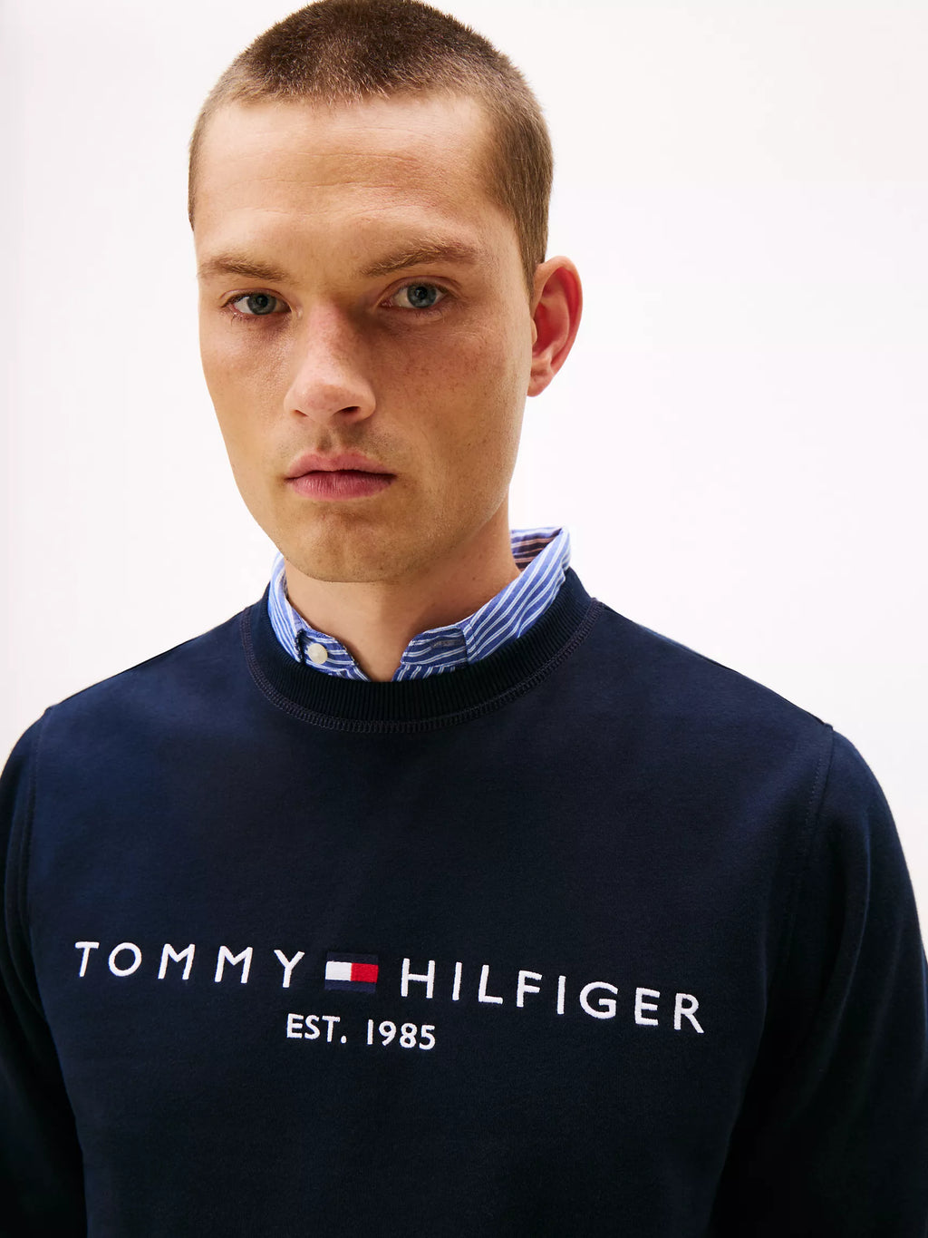 Tommy Hilfiger - Embroidered Tommy Logo Sweatshirt
