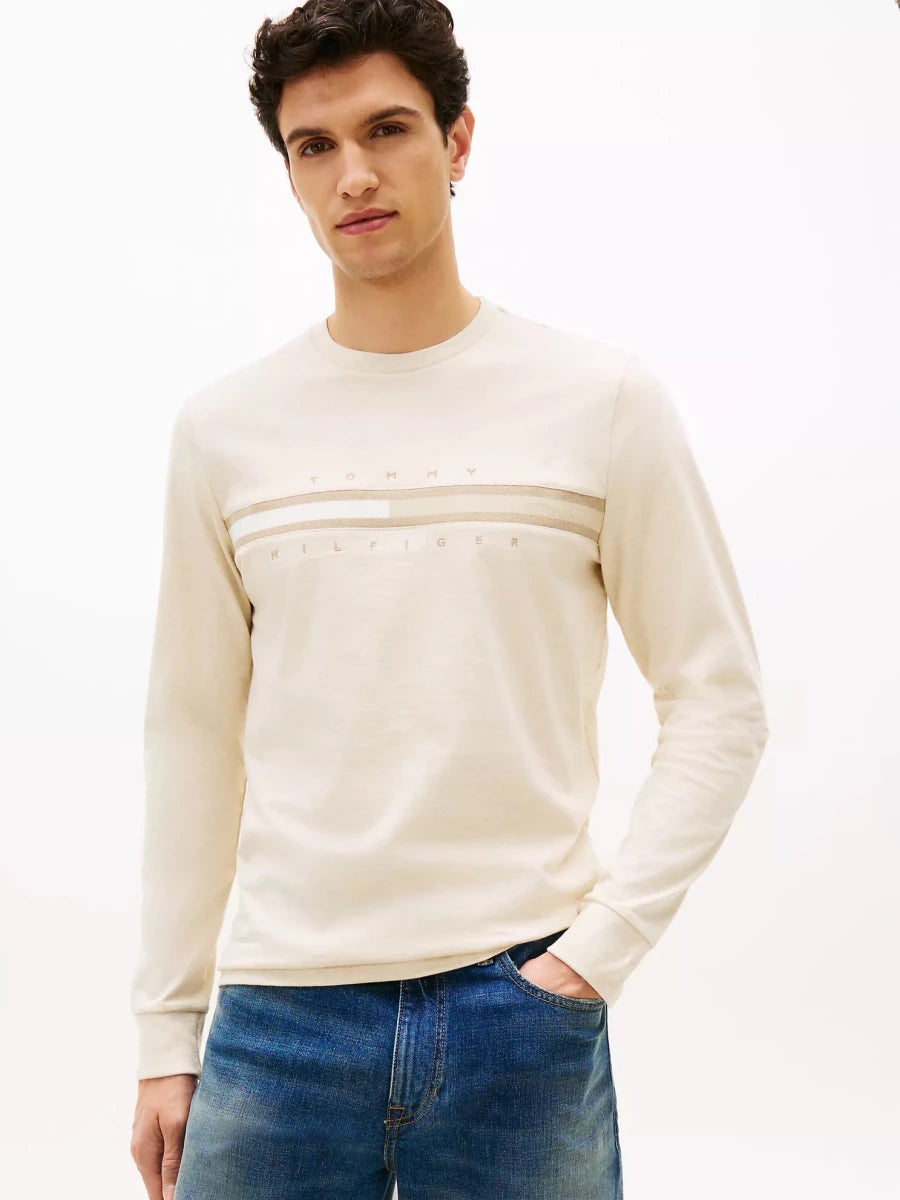 Tommy Hilfiger - Long - Sleeve Tonal Flag Logo T-Shirt - Brandatak Store