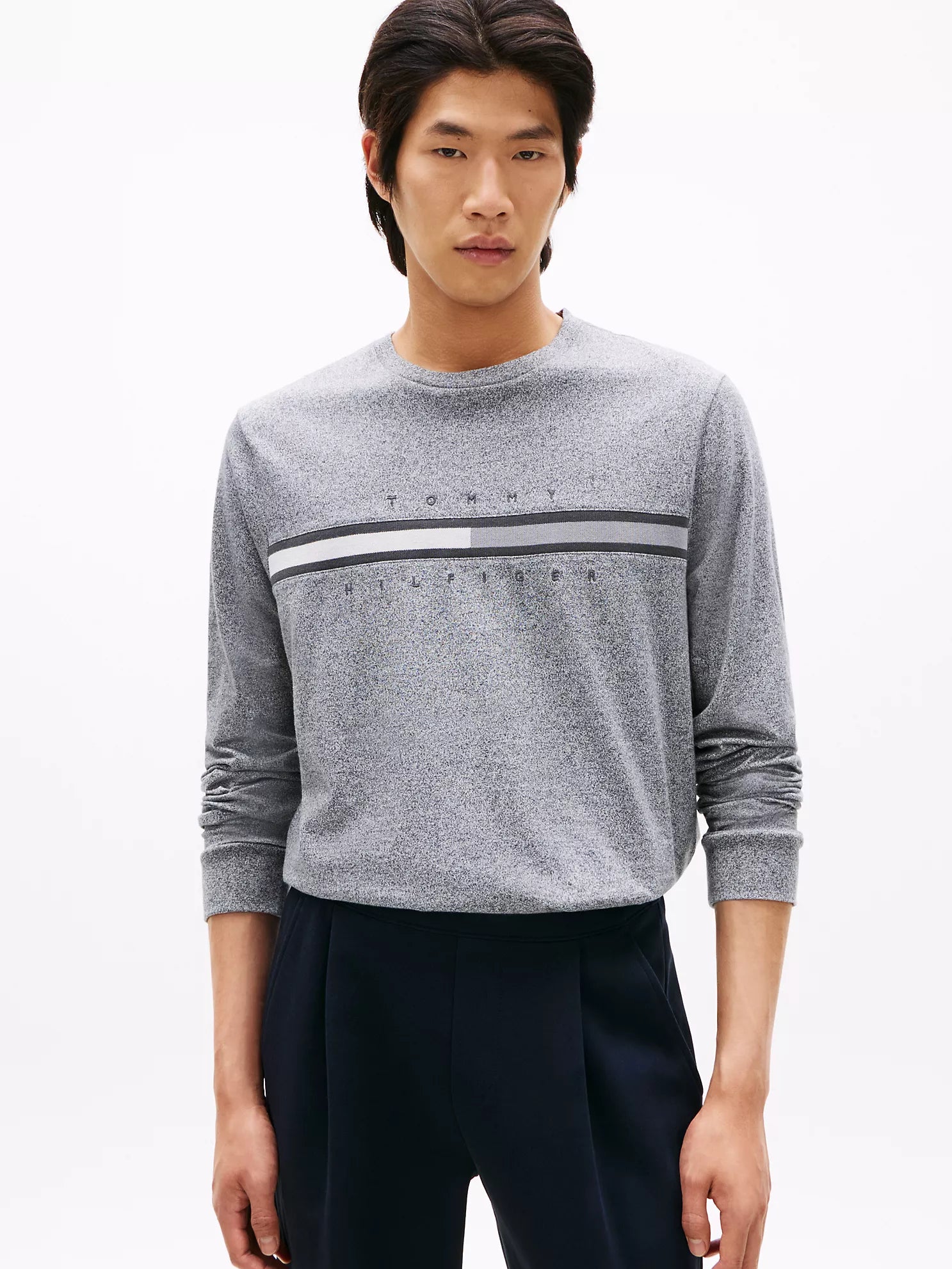 Tommy Hilfiger - Long-Sleeve Tonal Flag Logo T-Shirt