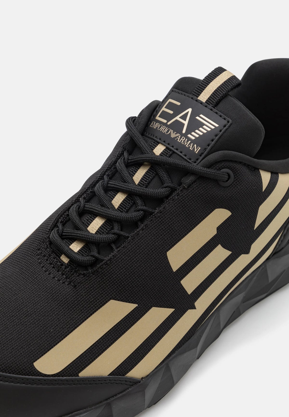 EA7 Emporio Armani - Ultimate C2 Kombat Unisex Trainers
