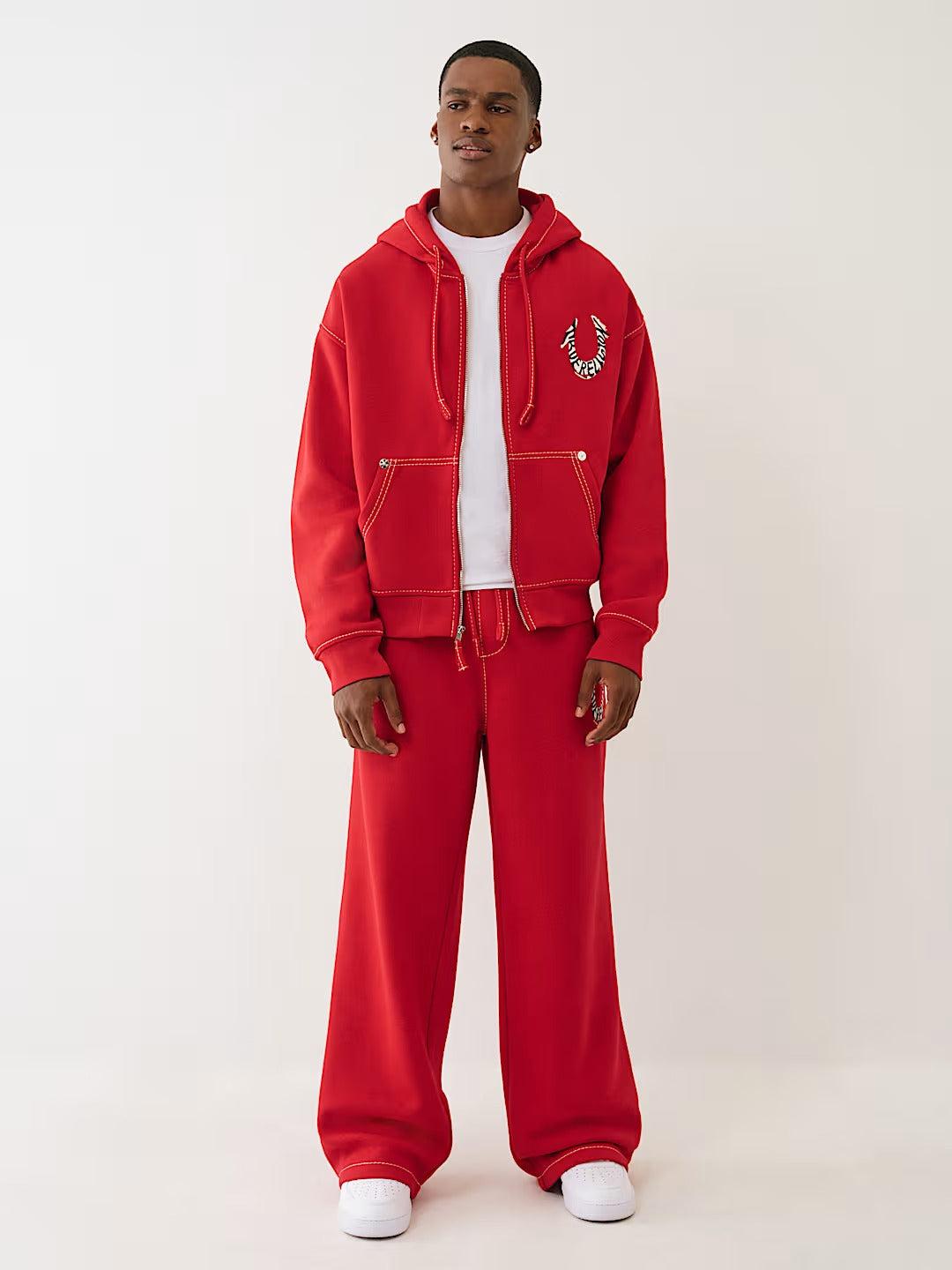 True Religion - Painted Horseshoe Baggy Big T Sweatpant