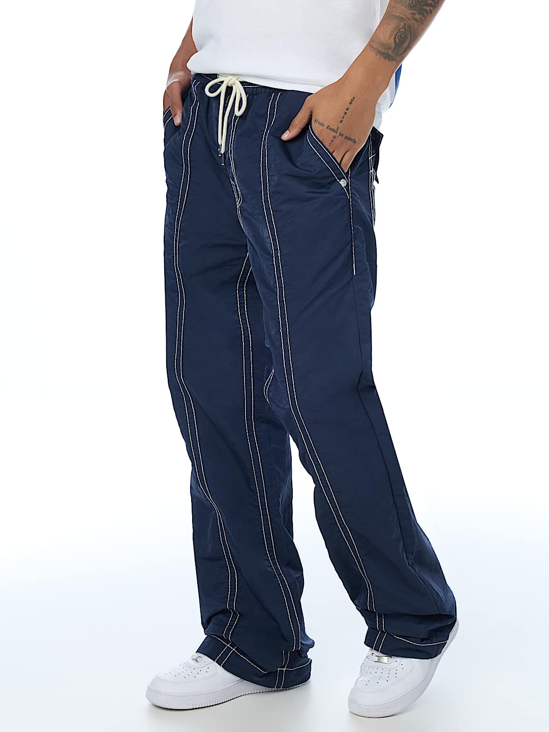 True Religion - Vinny Nylon Big T Flap Ultra Baggy Pant 34"