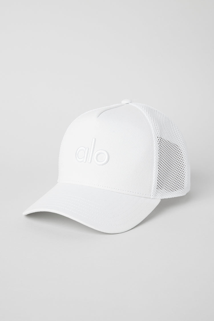 Alo Yoga - District Trucker Hat