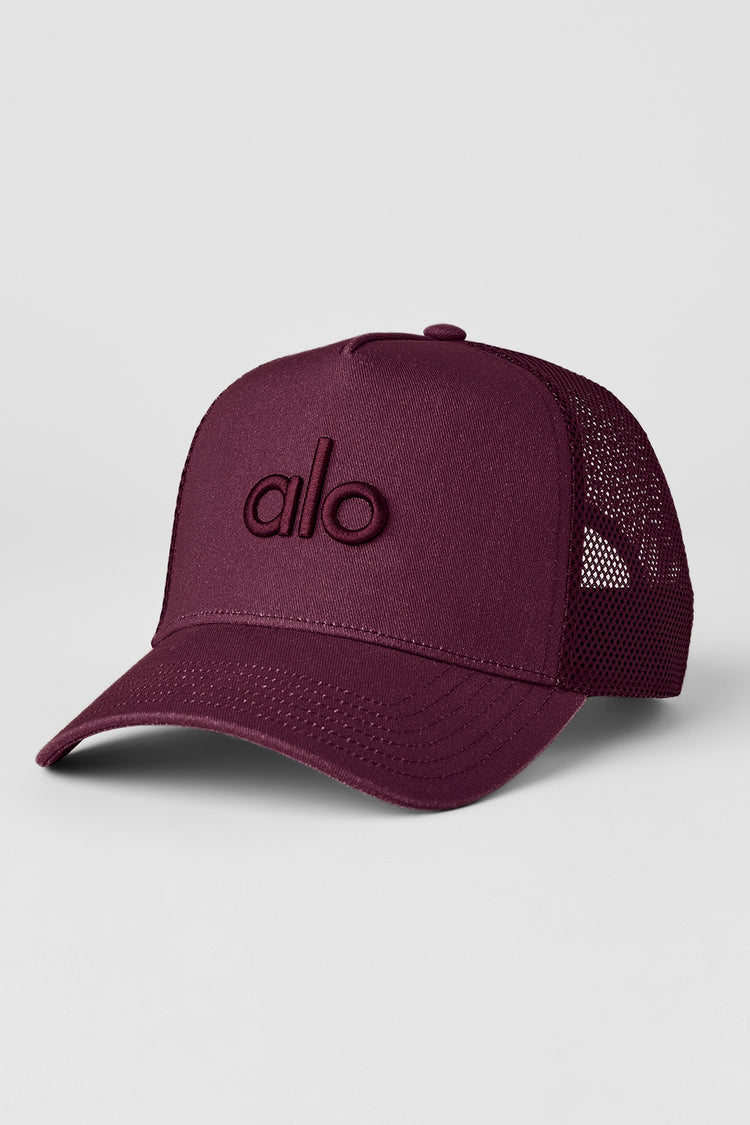 Alo Yoga - District Trucker Hat