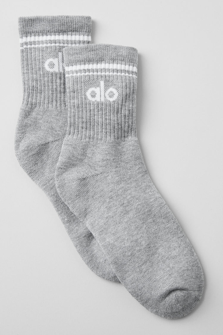 Alo Yoga - Unisex Half-Crew Throwback Sock