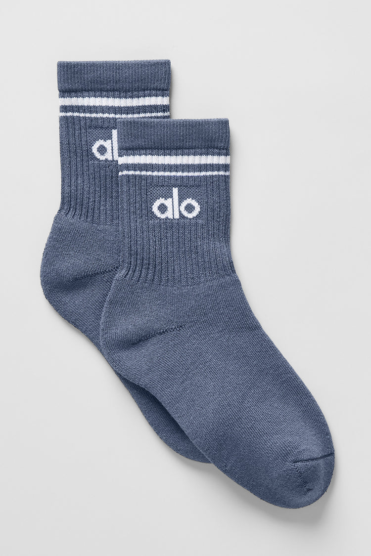 Alo Yoga - Unisex Half-Crew Throwback Sock
