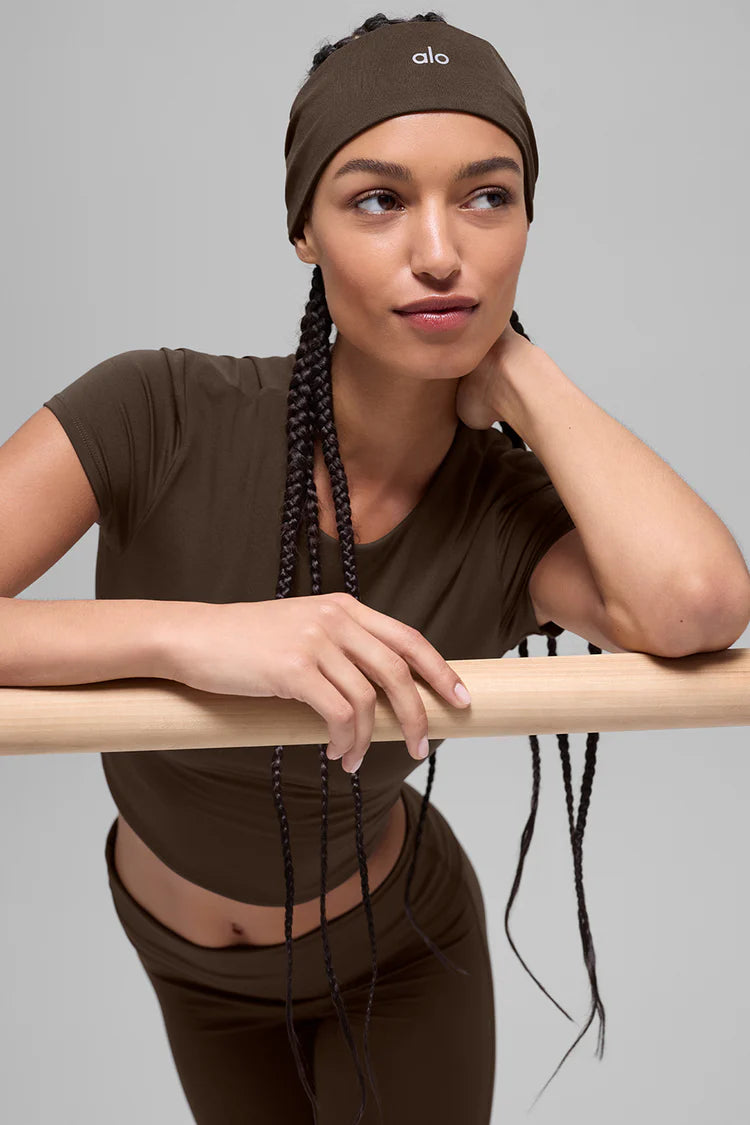 Alo Yoga - Performance Conquer Headband