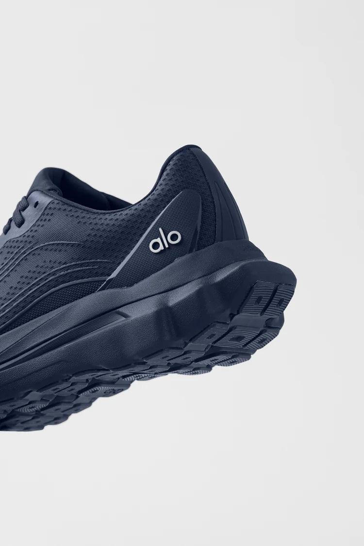 Alo Yoga - ALO Runner