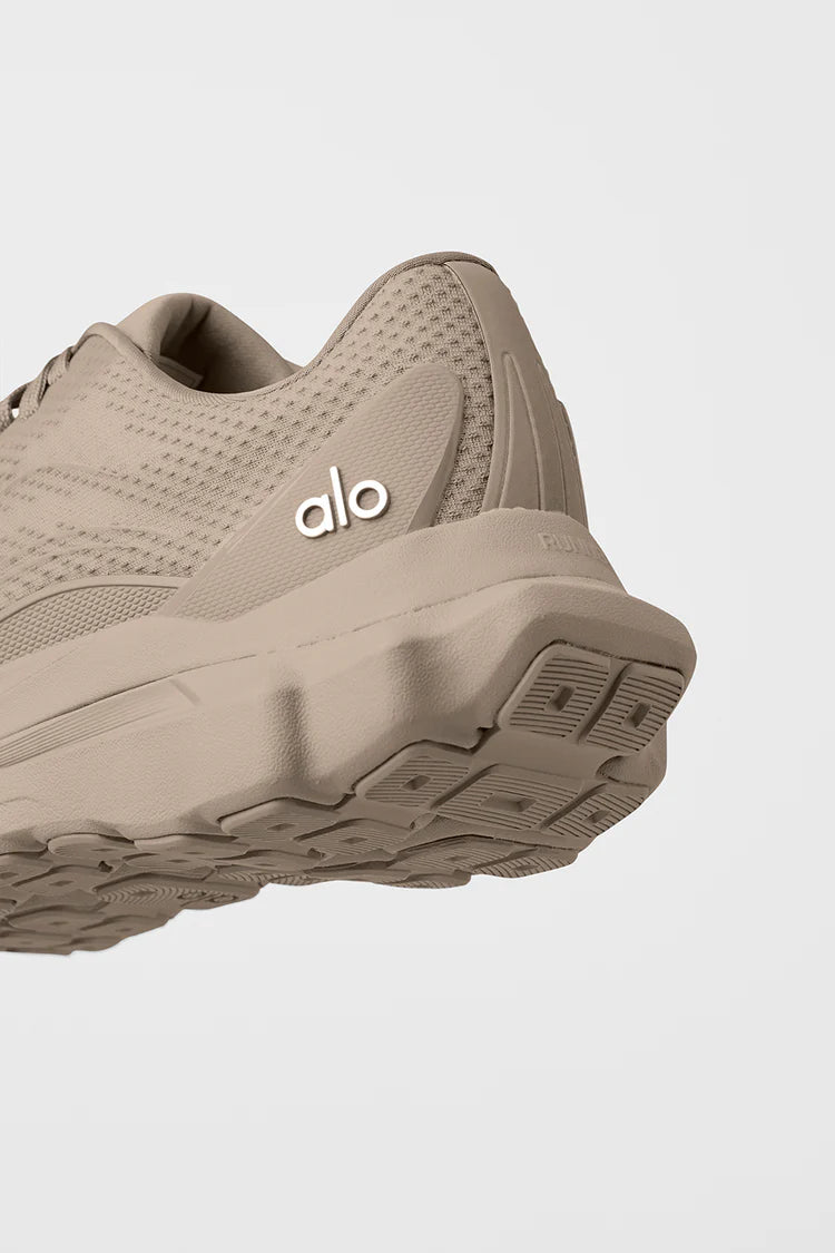 Alo Yoga - ALO Runner