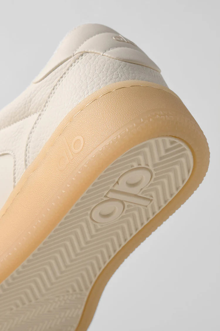 Alo Yoga - ALO Recovery Mode Sneaker
