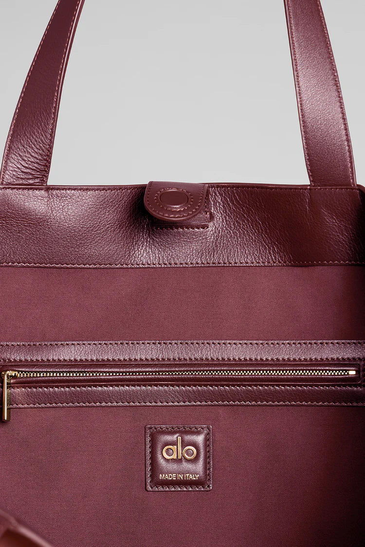 ALO YOGA - Alo Tranquility Tote