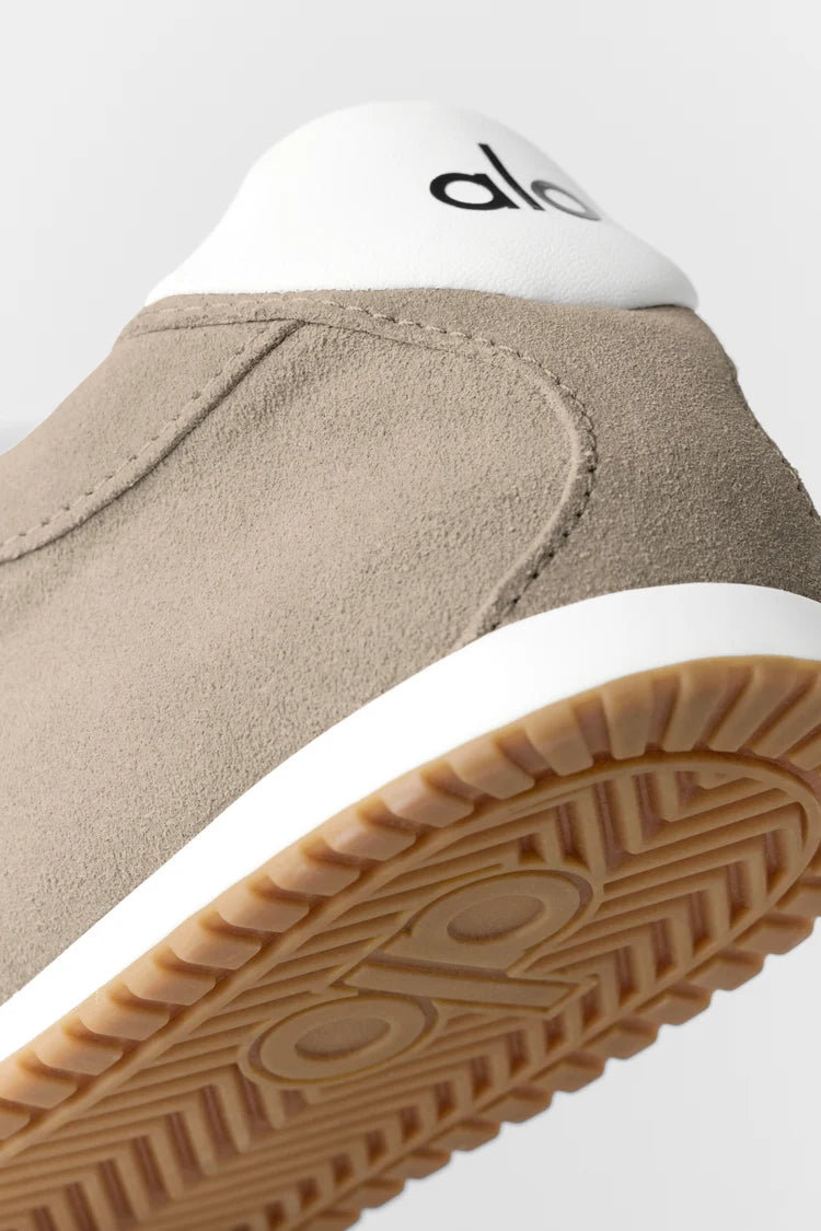 Alo Yoga - ALO Sunset Sneaker