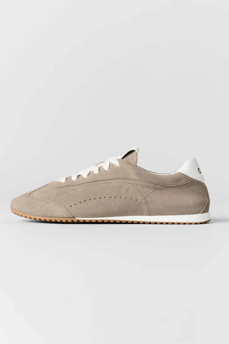 Alo Yoga - ALO Sunset Sneaker