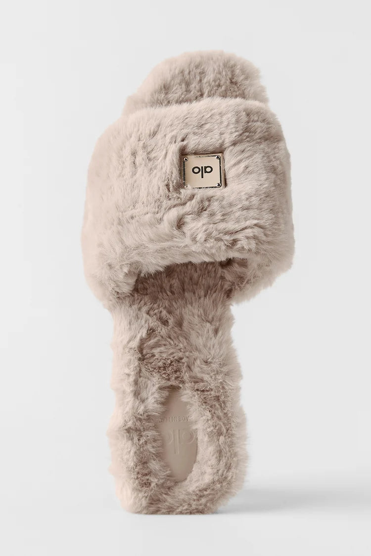 Alo Yoga - ALO Classico Faux Fur Sandal