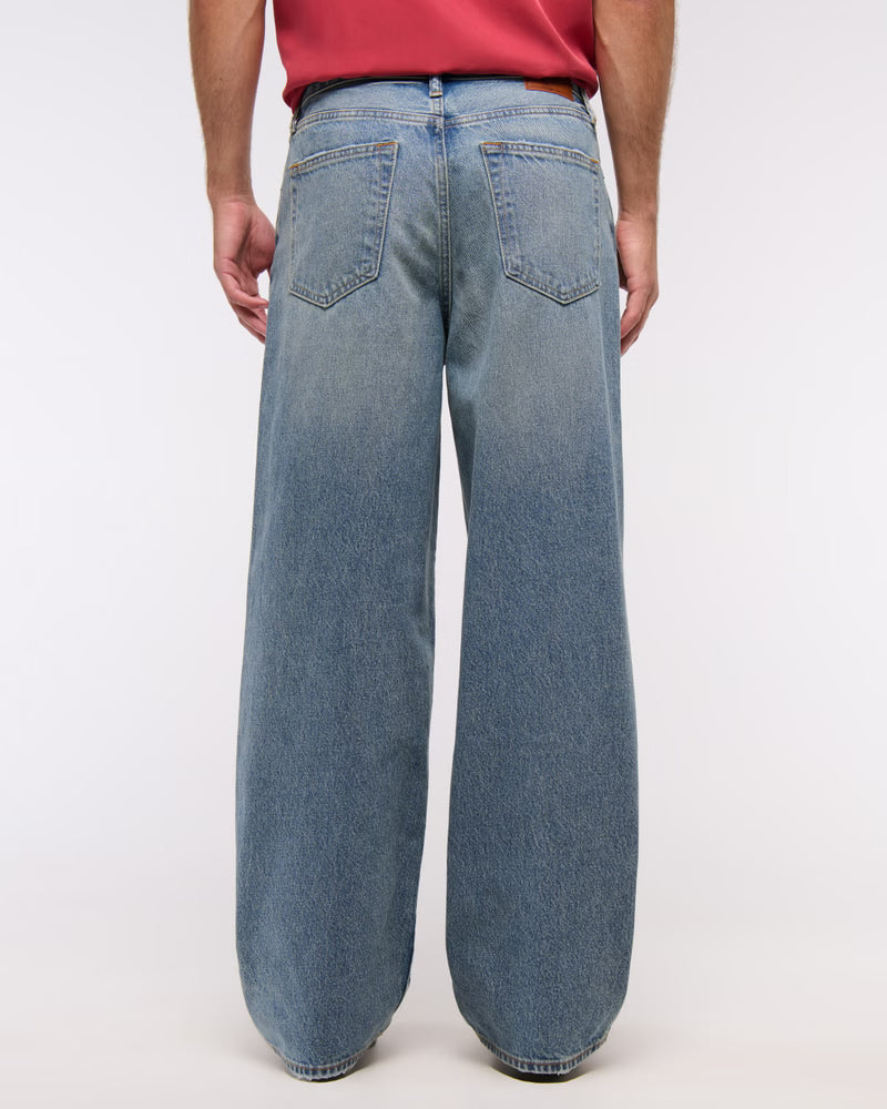 Abercrombie & Fitch - Ultra Baggy Jeans