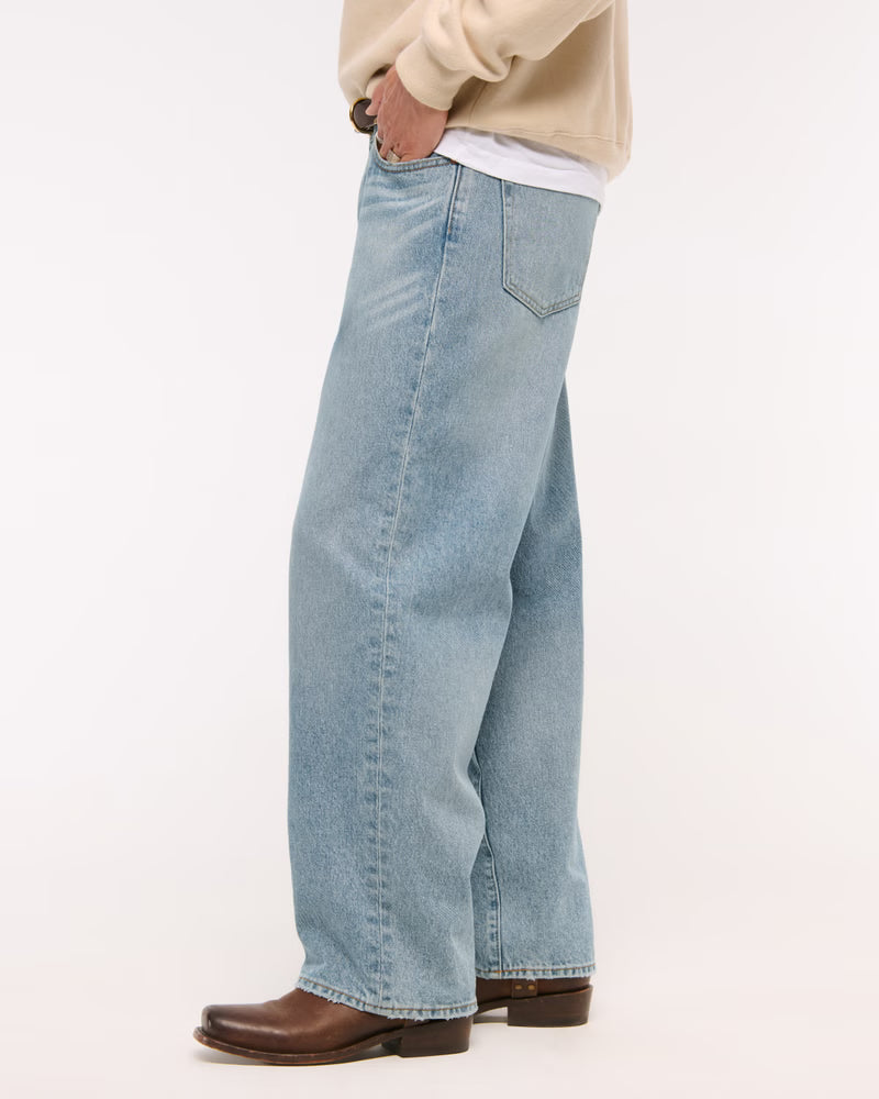 Abercrombie & Fitch - Ultra Baggy Jeans