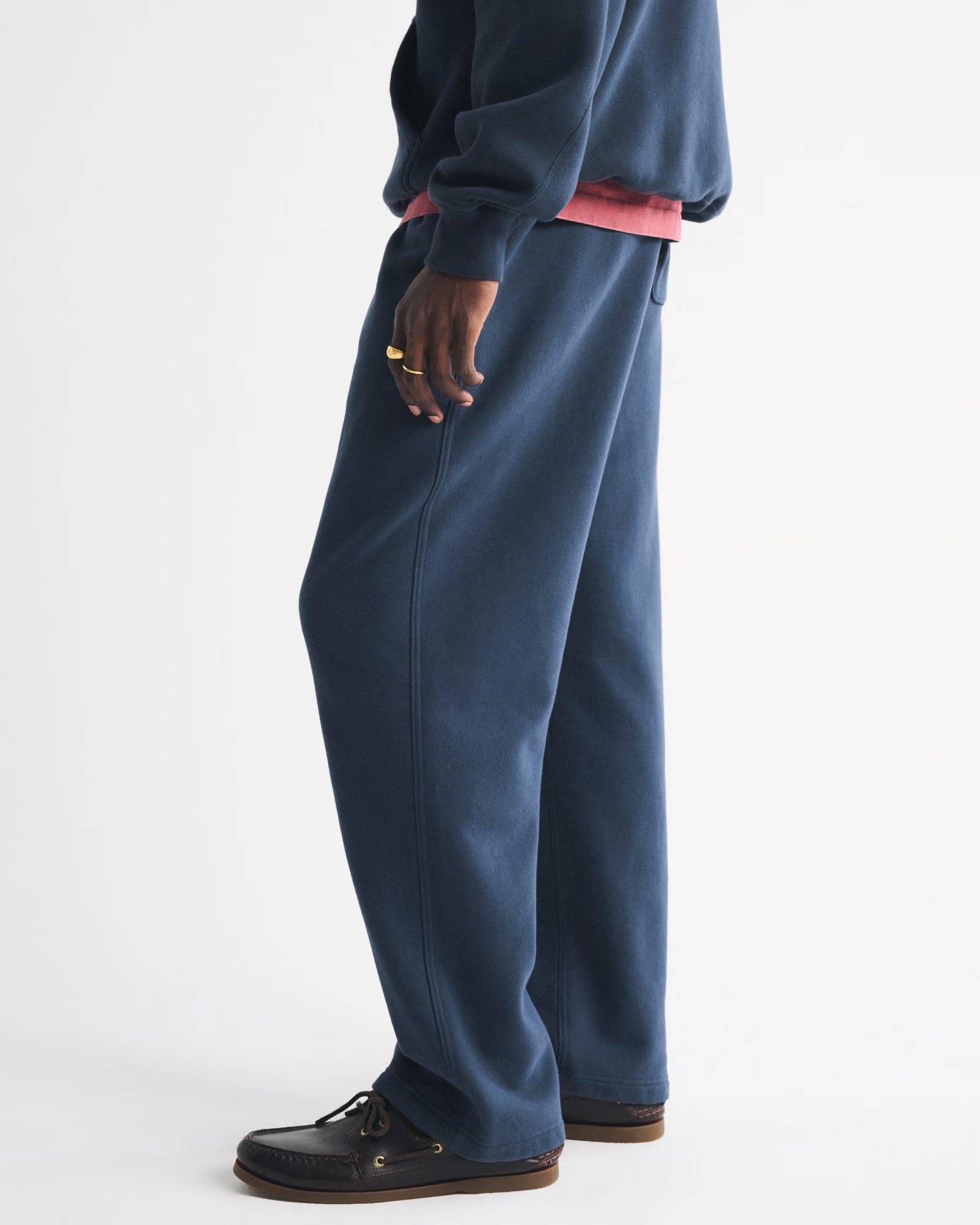 Abercrombie & Fitch - Essential Baggy Open-Hem Sweatpant