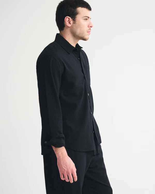Abercrombie & Fitch - Seersucker Button-Up Shirt