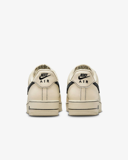 Nike Air Force 1 '07 LV8