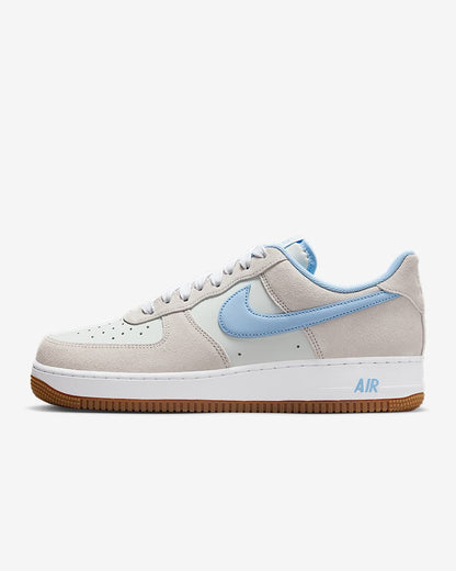 Nike Air Force 1 '07 LV8