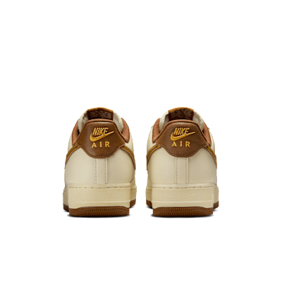 Nike Air Force 1 '07 LV8